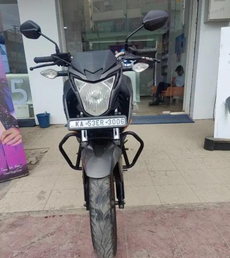 Honda CB Hornet 160R STD 2017