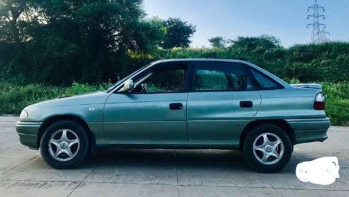 Opel ASTRA 1.6 CLUB 2001
