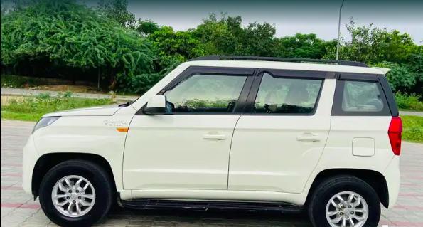 Mahindra TUV300 T8 2016