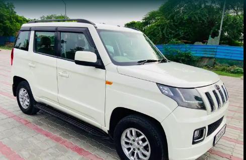 Mahindra TUV300 T8 2016