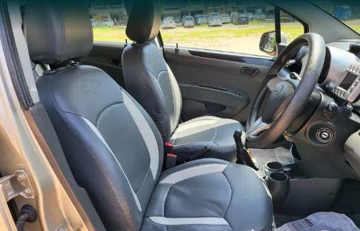 Chevrolet Beat LT Petrol 2011