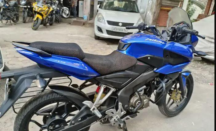 Bajaj Pulsar AS150 2018