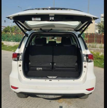 Toyota Fortuner 2.8 4x2 AT 2018