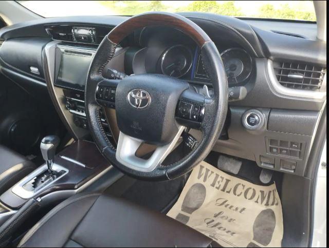 Toyota Fortuner 2.8 4x2 AT 2018