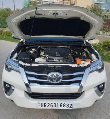 Toyota Fortuner 2.8 4x2 AT 2018