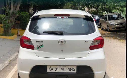 Tata Tiago Revotron XZ 2018