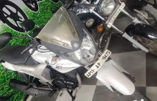 Yamaha SZR 150cc 2012