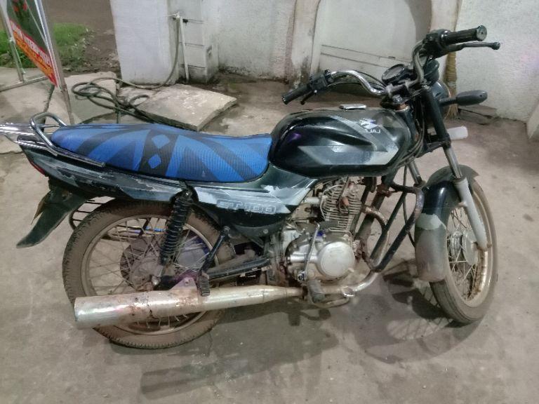 Bajaj Boxer CT100 2005