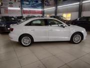 Audi A3 35 TDI Premium Plus + Sunroof 2016