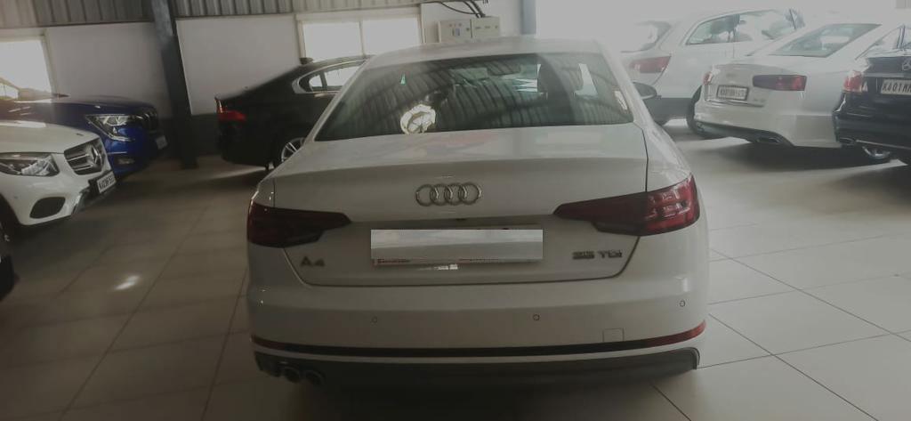 Audi A4 35 TDI Technology 2018