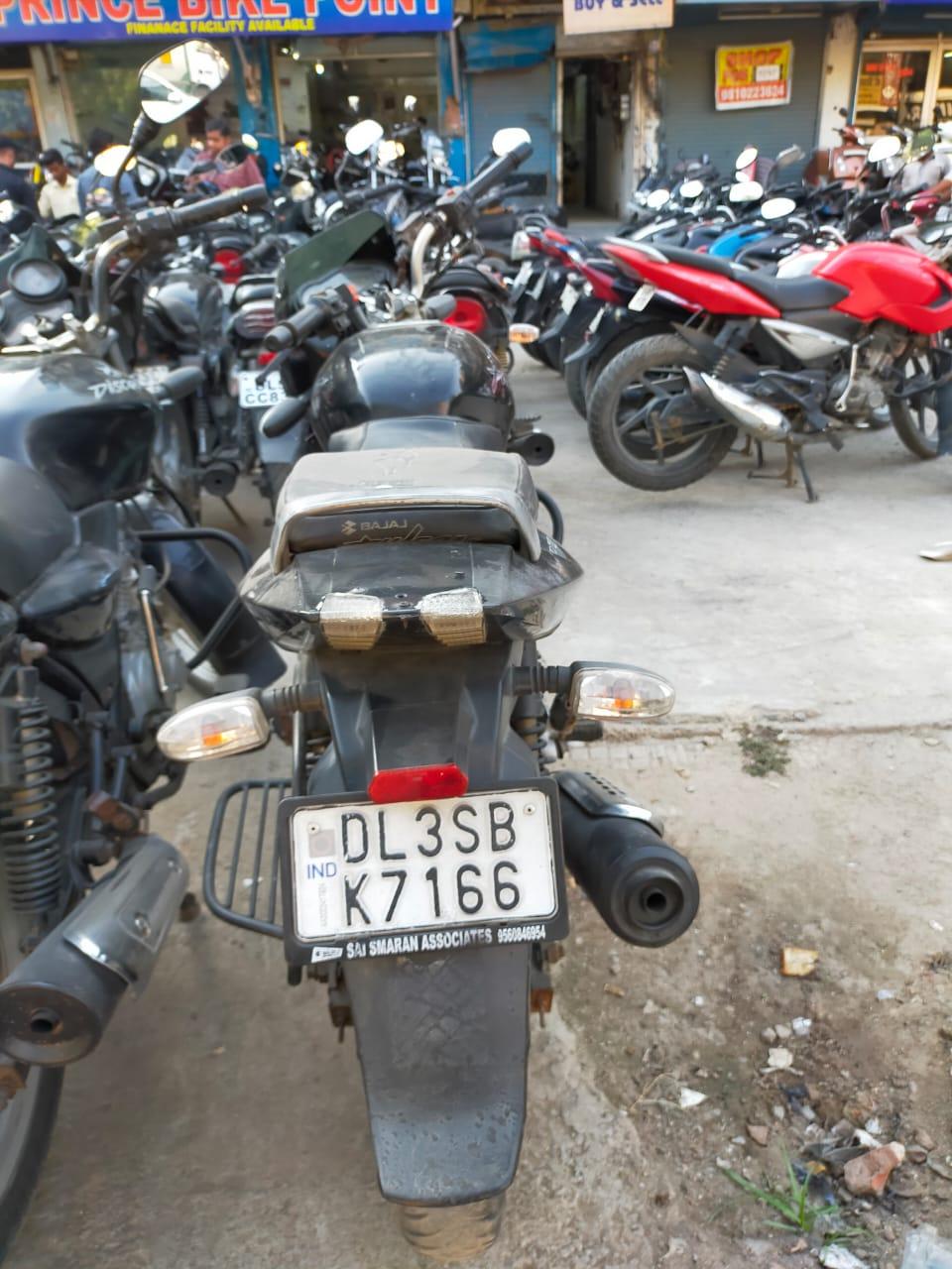 Bajaj Pulsar 180cc 2009