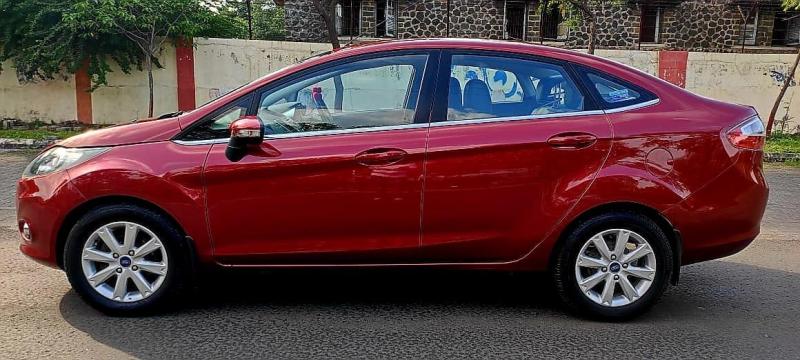 Ford Fiesta TITANIUM PLUS PETROL AT 2012
