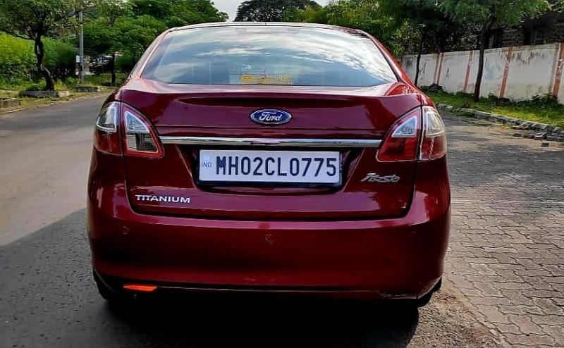 Ford Fiesta TITANIUM PLUS PETROL AT 2012