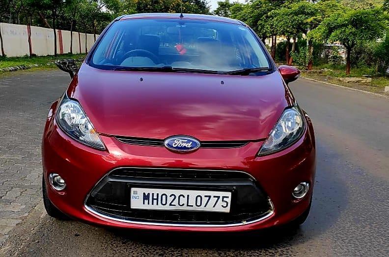 Ford Fiesta TITANIUM PLUS PETROL AT 2012