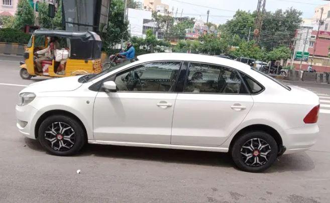 Skoda Rapid Elegance 1.6 TDI CR MT 2013