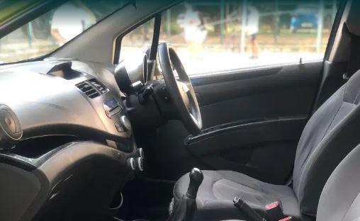 Chevrolet Beat LT Petrol 2010