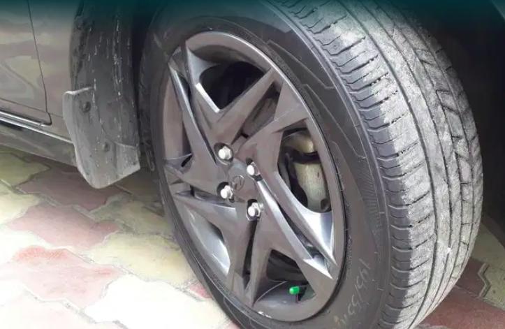 Hyundai i20 Sportz 1.2 MT Petrol 2021