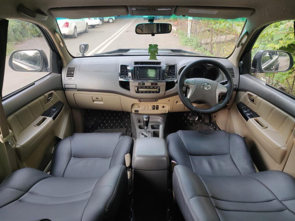 Toyota Fortuner 3.0 4X2 AT 2013