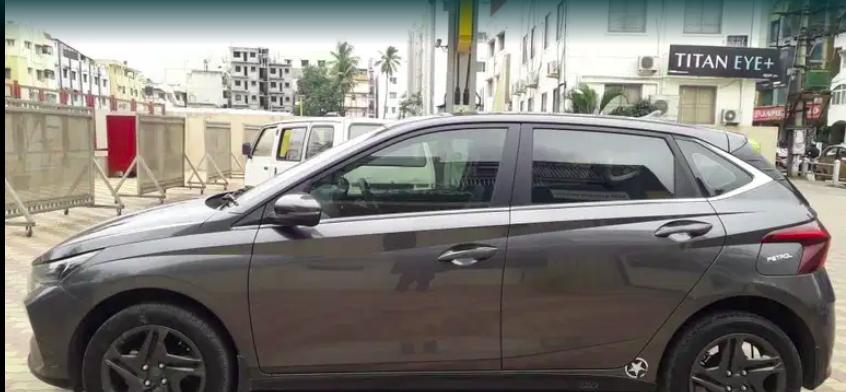 Hyundai i20 Sportz 1.2 MT Petrol 2021