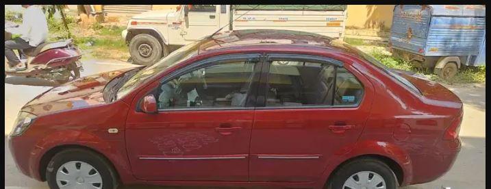 Ford Fiesta Classic 1.6 Duratec CLXi 2013