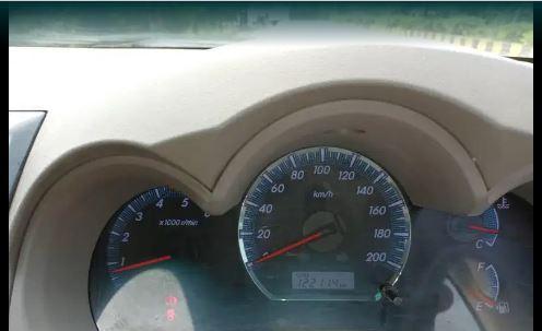 Toyota Fortuner 3.0 4x2 MT 2012