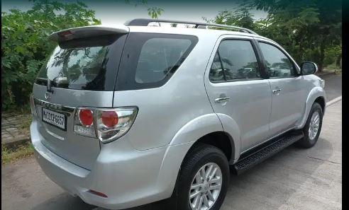 Toyota Fortuner 3.0 4x2 MT 2012