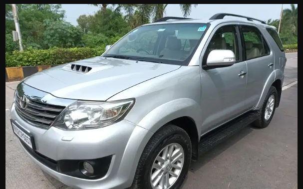 Toyota Fortuner 3.0 4x2 MT 2012