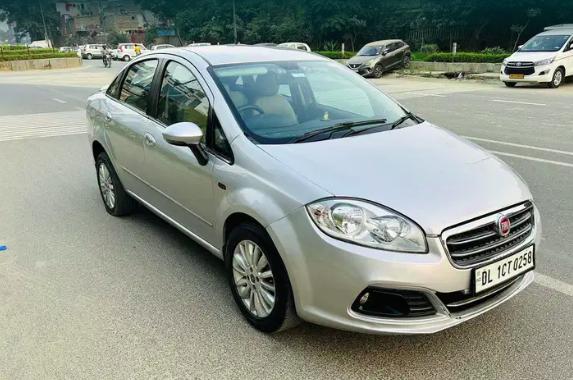 Fiat Linea Emotion 1.3 2015