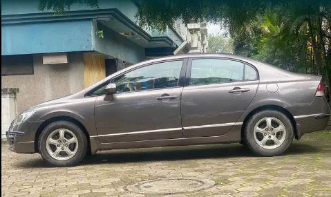 Honda Civic 1.8 V AT 2012