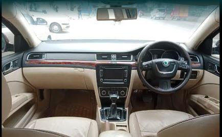 Skoda Superb ELEGANCE 2.0 TDI CR AT 2010