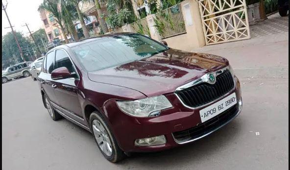 Skoda Superb ELEGANCE 2.0 TDI CR AT 2010