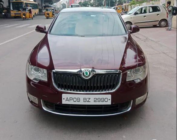Skoda Superb ELEGANCE 2.0 TDI CR AT 2010