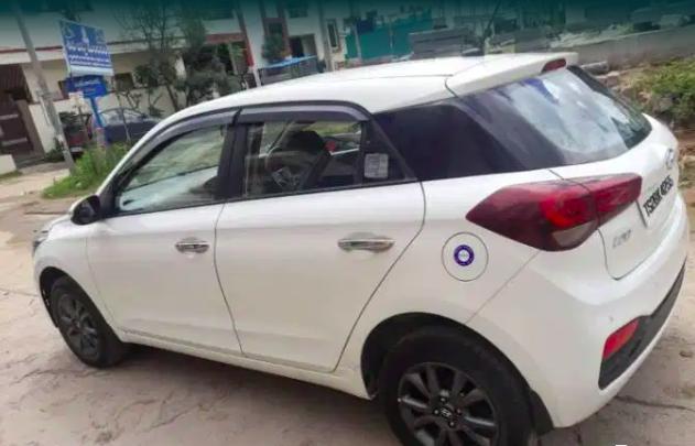 Hyundai i20 Sportz 1.2 MT Petrol 2020