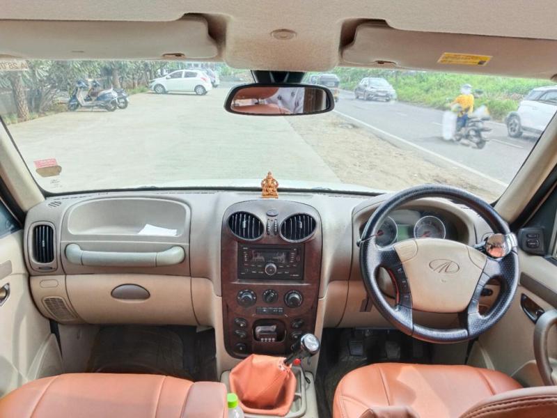 Mahindra Scorpio VLX 2WD BS IV 2013