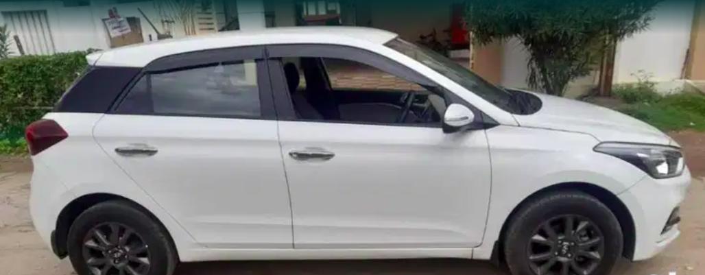 Hyundai i20 Sportz 1.2 MT Petrol 2020