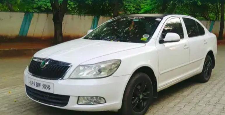 Skoda Laura AMBIENTE 1.9 TDI AT 2009