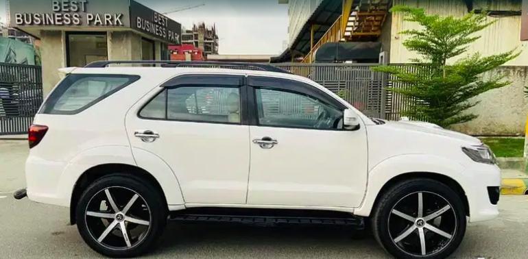 Toyota Fortuner 3.0 4X2 AT 2014