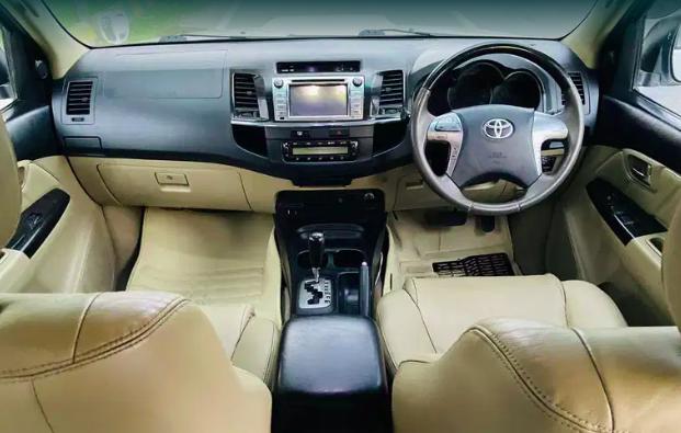 Toyota Fortuner 3.0 4X2 AT 2014