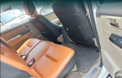 Toyota Fortuner 2.5 4x2 AT TRD Sportivo 2013