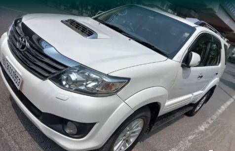 Toyota Fortuner 2.5 4x2 AT TRD Sportivo 2013