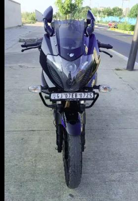 Bajaj Pulsar 220cc 2019