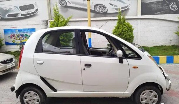 Tata Nano Twist XT 2014