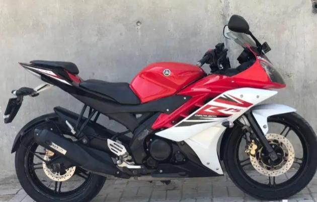 Yamaha YZF-R15 150cc 2015