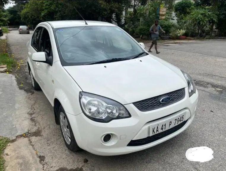 Ford Classic 1.4 TDCi TITANIUM 2012