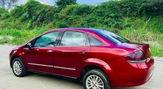 Fiat Linea EMOTION 1.3 2009