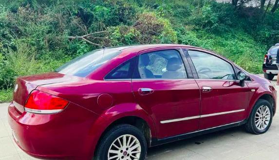 Fiat Linea EMOTION 1.3 2009