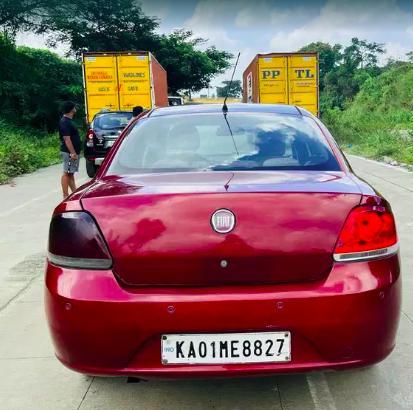 Fiat Linea EMOTION 1.3 2009