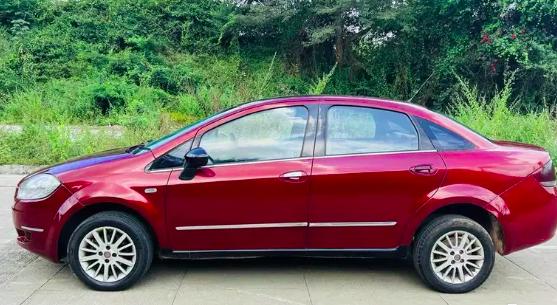 Fiat Linea EMOTION 1.3 2009