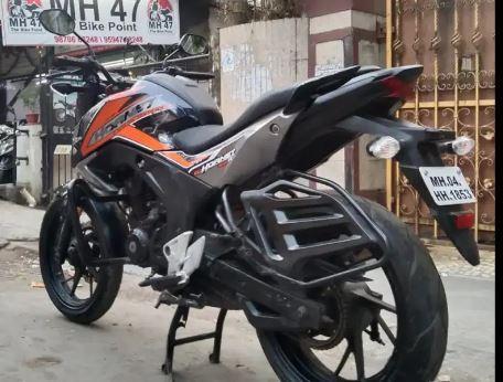 Honda CB Hornet 160R CBS 2016