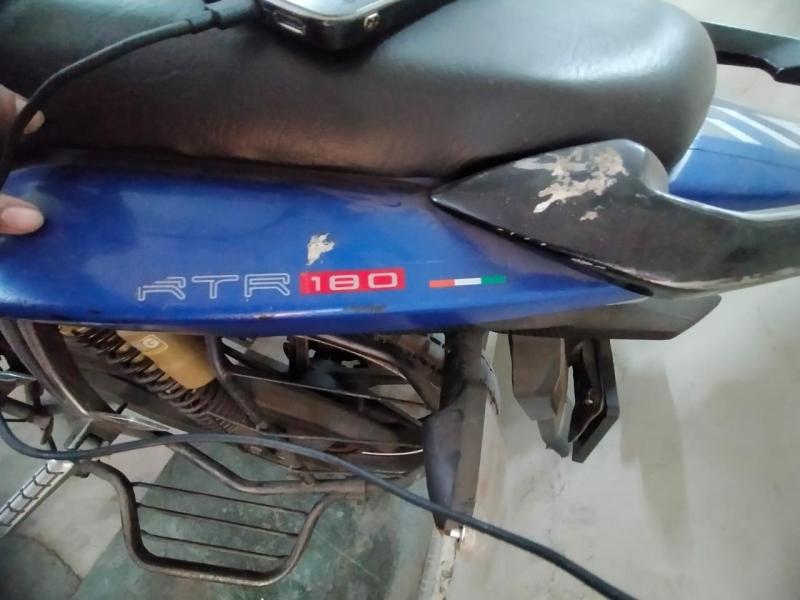 TVS Apache RTR 180cc 2018